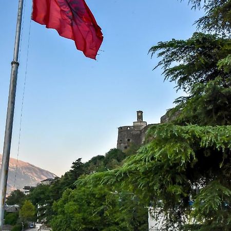 Hotel Sofra Gjirokaster Bagian luar foto