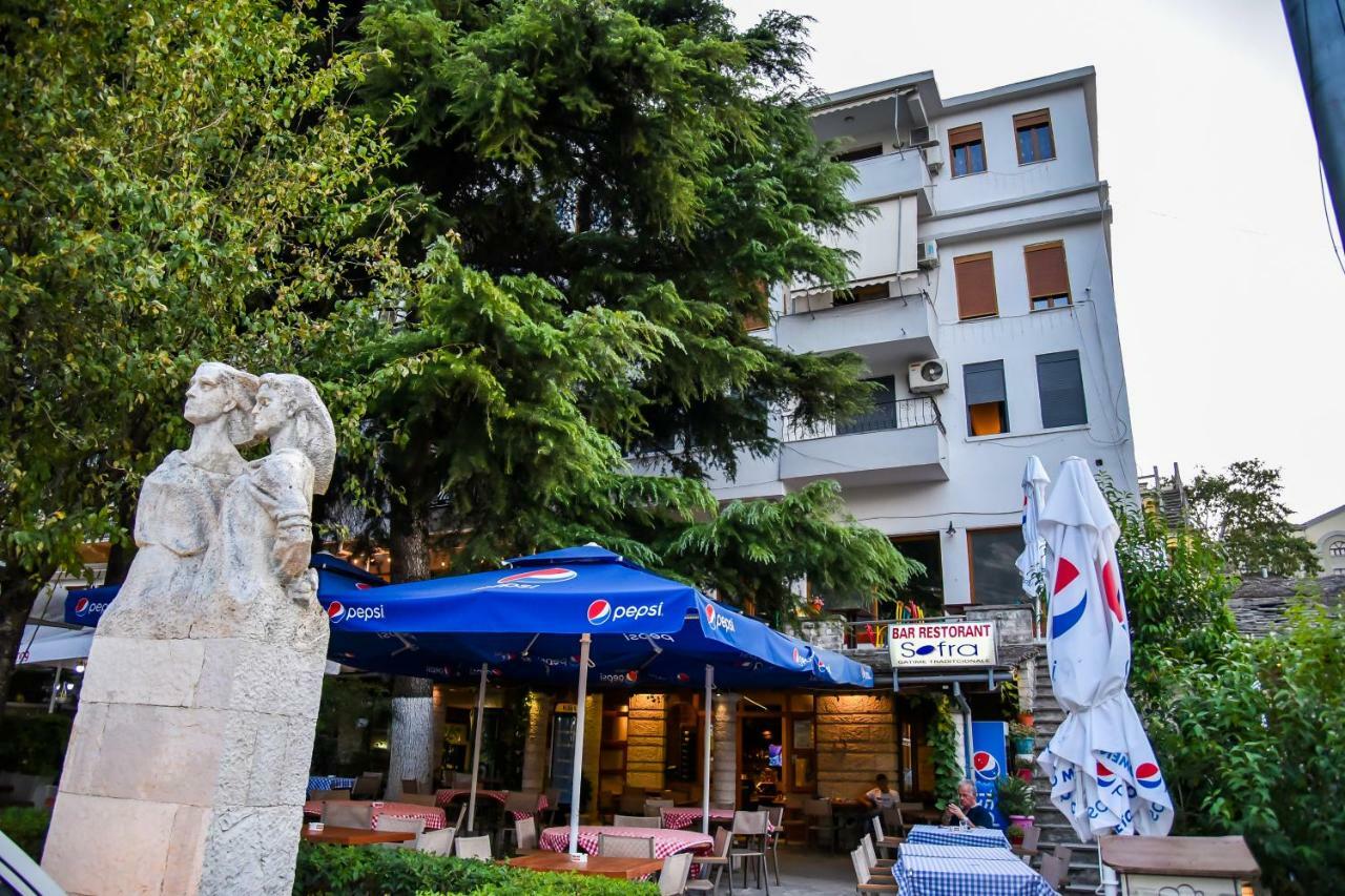 Hotel Sofra Gjirokaster Bagian luar foto