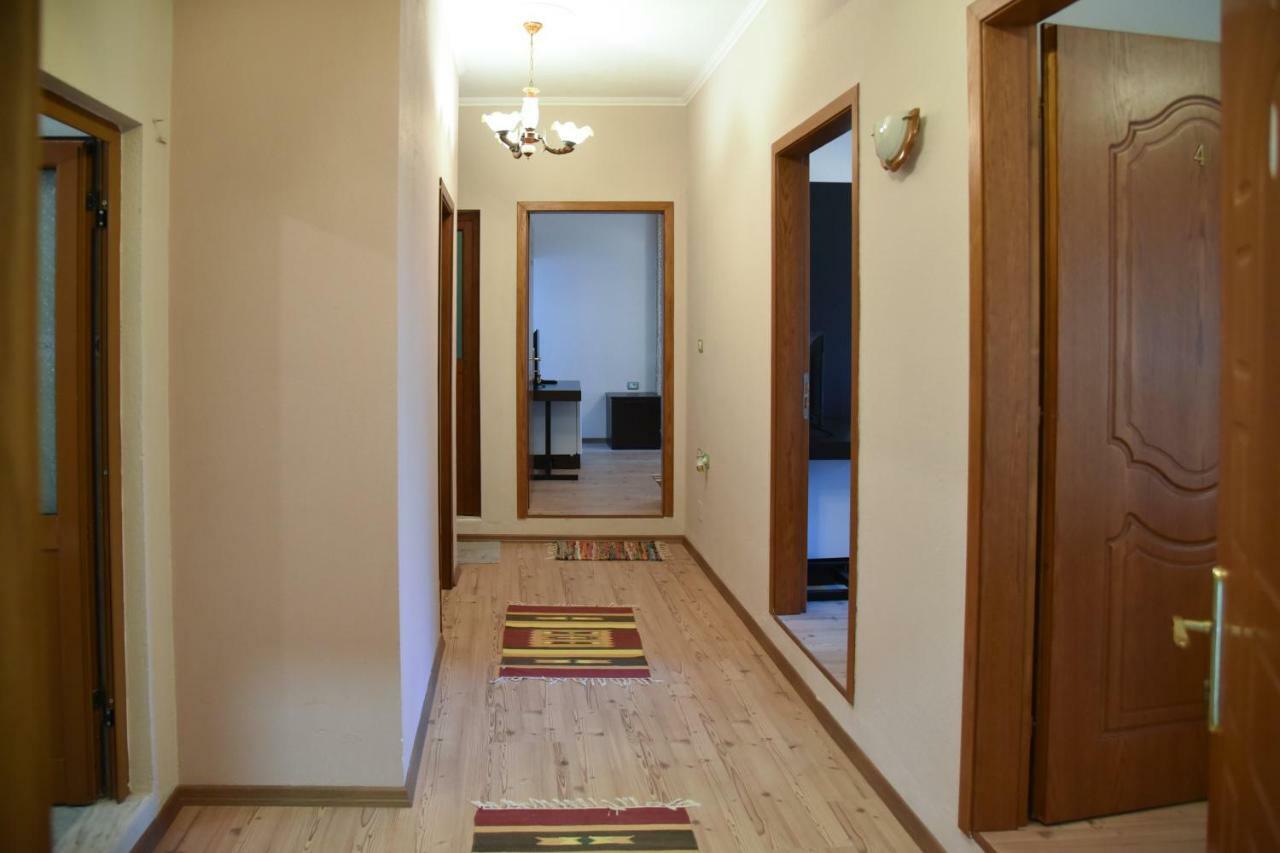 Hotel Sofra Gjirokaster Bagian luar foto