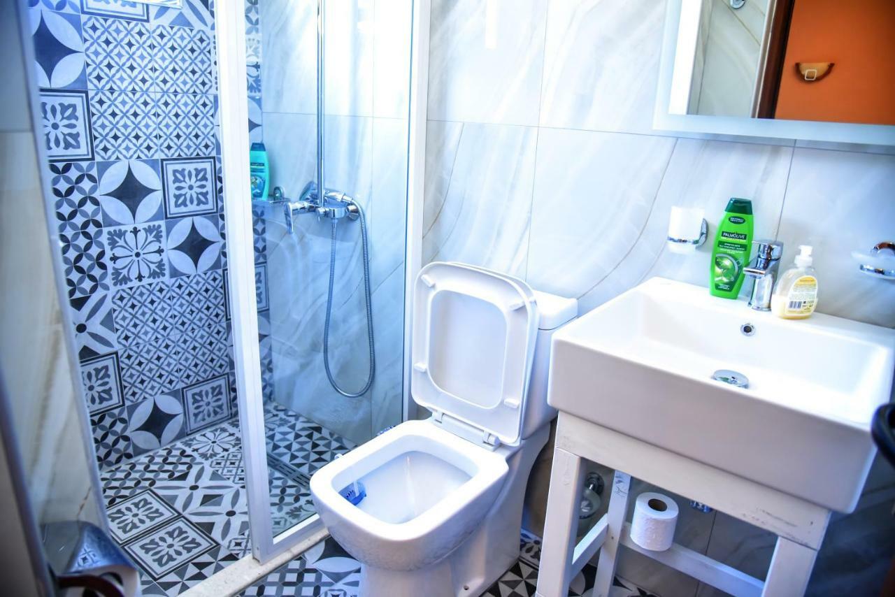 Hotel Sofra Gjirokaster Bagian luar foto